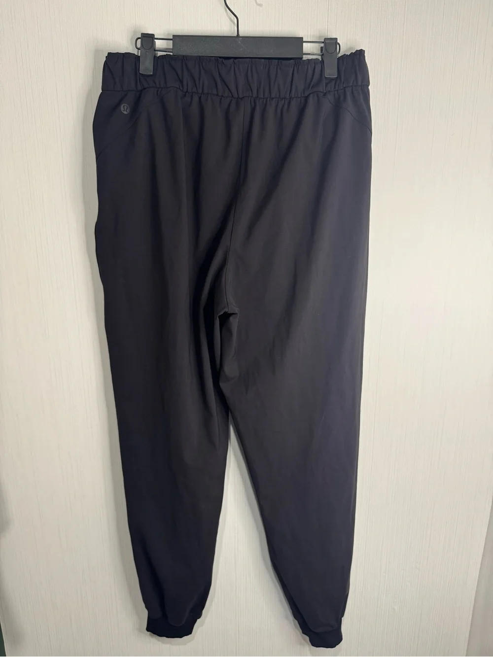 Lululemon Jogger Pants. Size 10. Black.